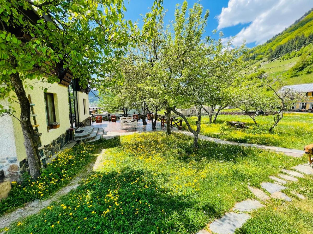 Ioska'S House Hotel Mestia Exterior photo